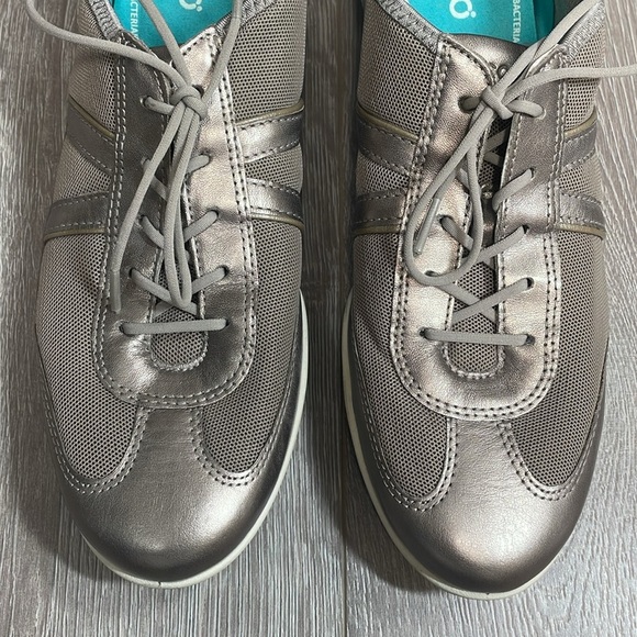 Ecco Bluma Summer Metallic Leather Mesh Lace Up Comfort Shoe Sneaker 10/10.5(41) - Picture 7 of 16